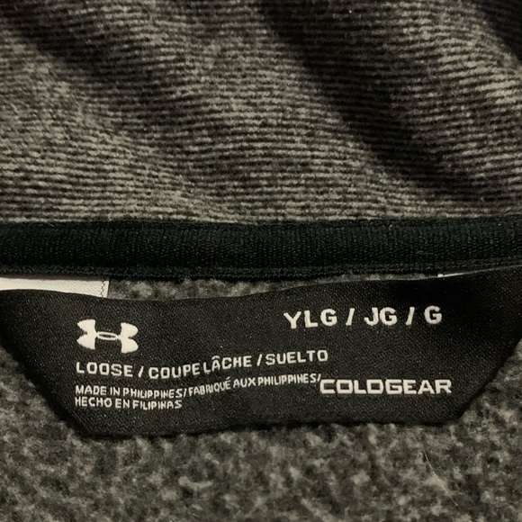 windbreaker/hoodie - Picture 3 of 3